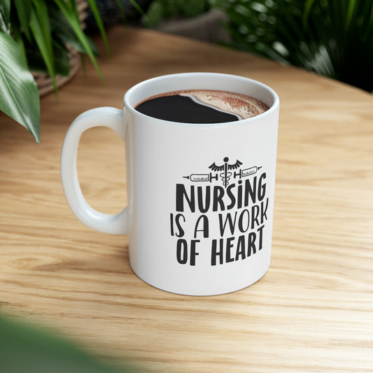 Nursing is a work of heart - Mug  - Arsashi