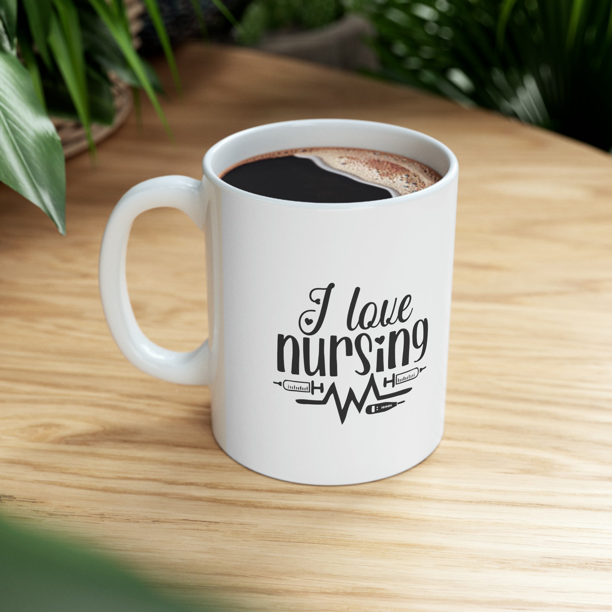 I love nursing - Mug  - Arsashi